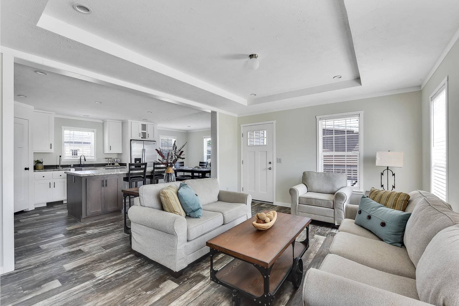 Elevate 56f interior home features