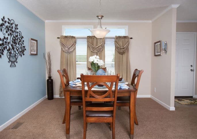 Cumberland max 28 28683a interior home features