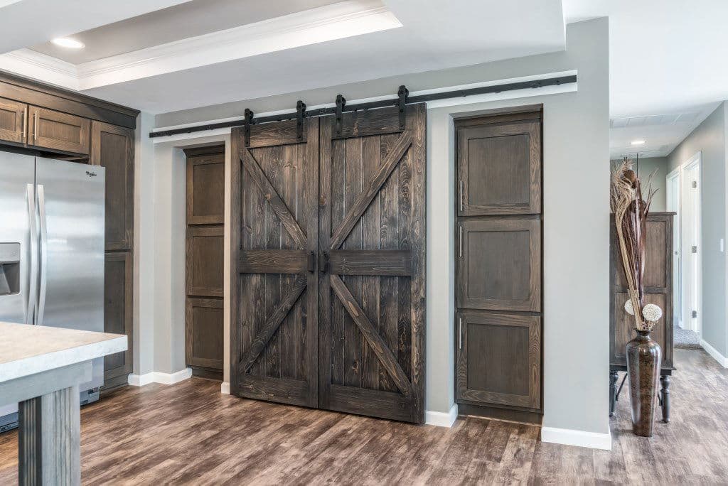 Le fantastique ranch 2p2603-r kitchen home features