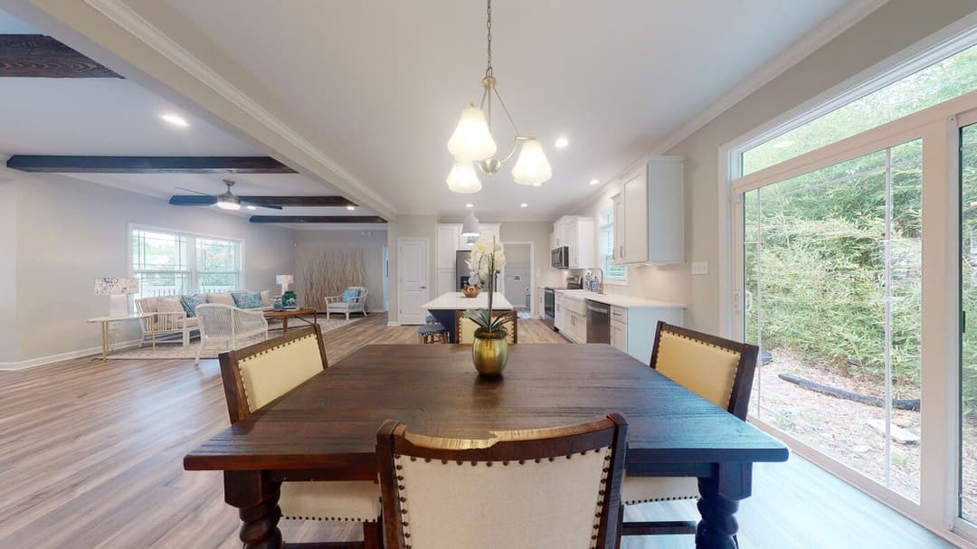 Logan ranch interior home features