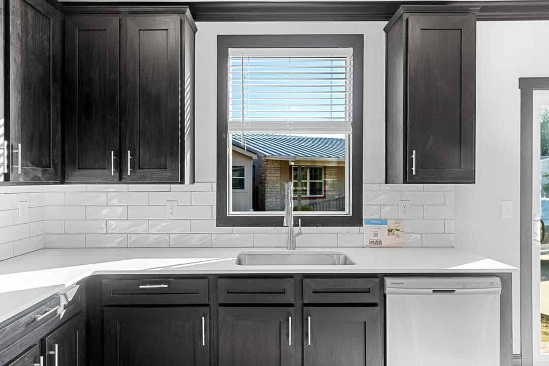 The sierra kitchen home features