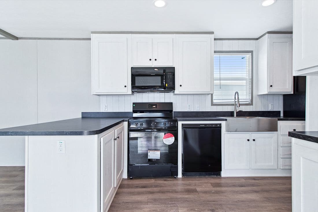 Anniversary 16682a kitchen home features