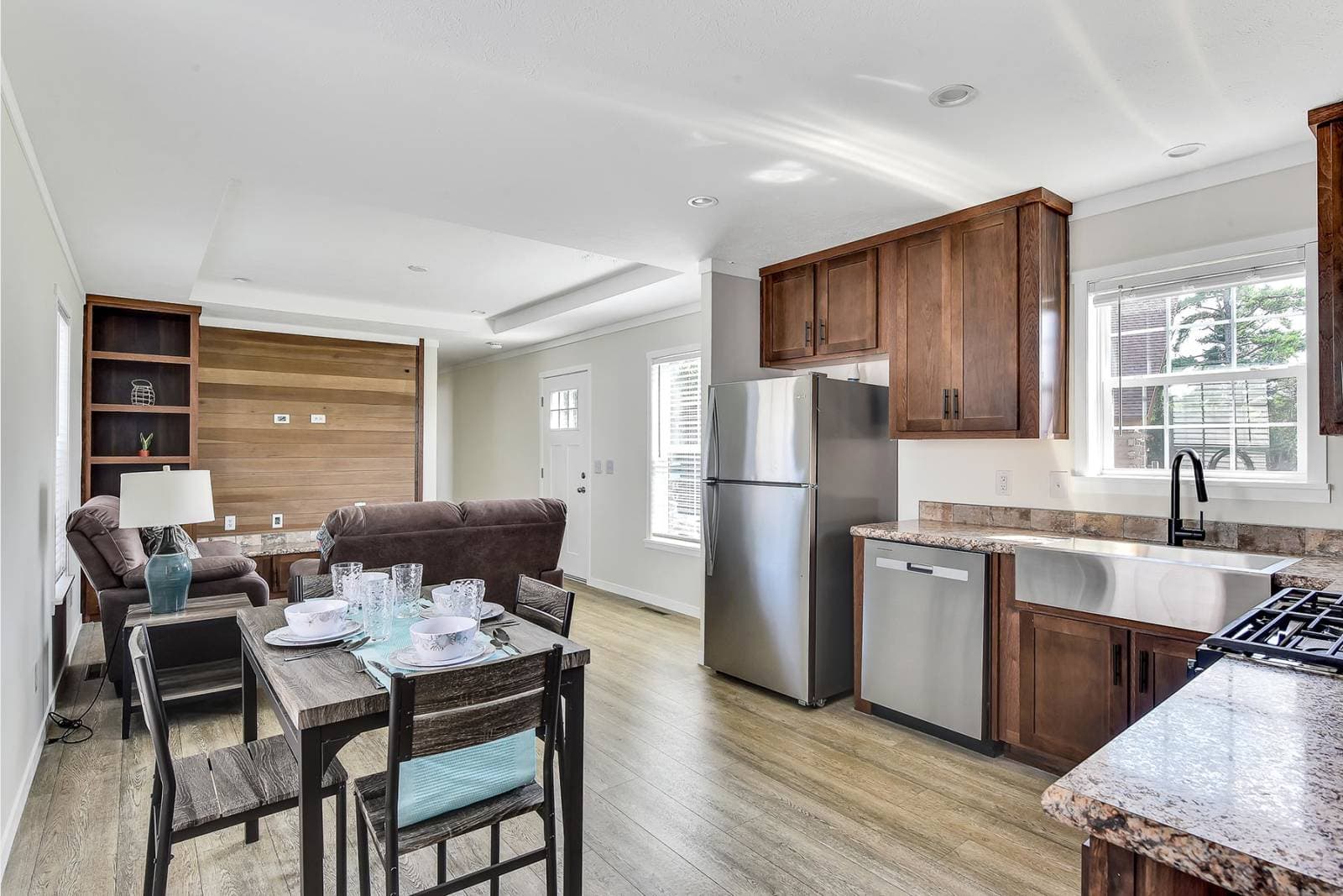 Accolade kitchen home features