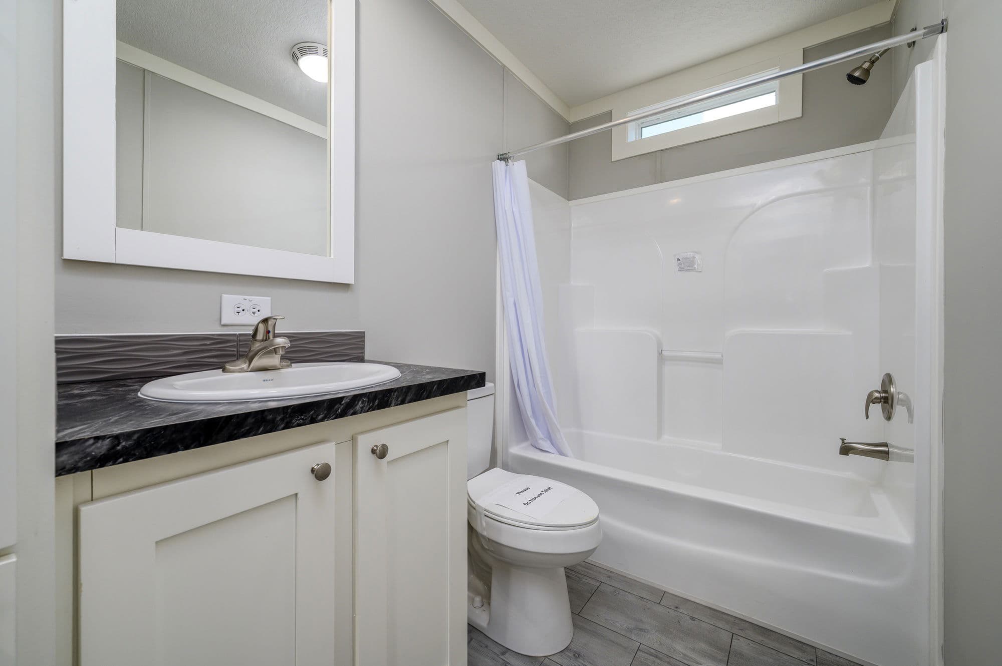 Marco 54 bathroom home features