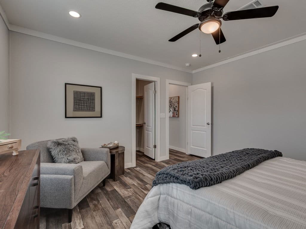 Answer house 28724a bedroom home features