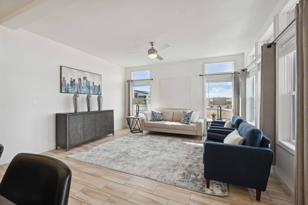 Nova-e interior home features