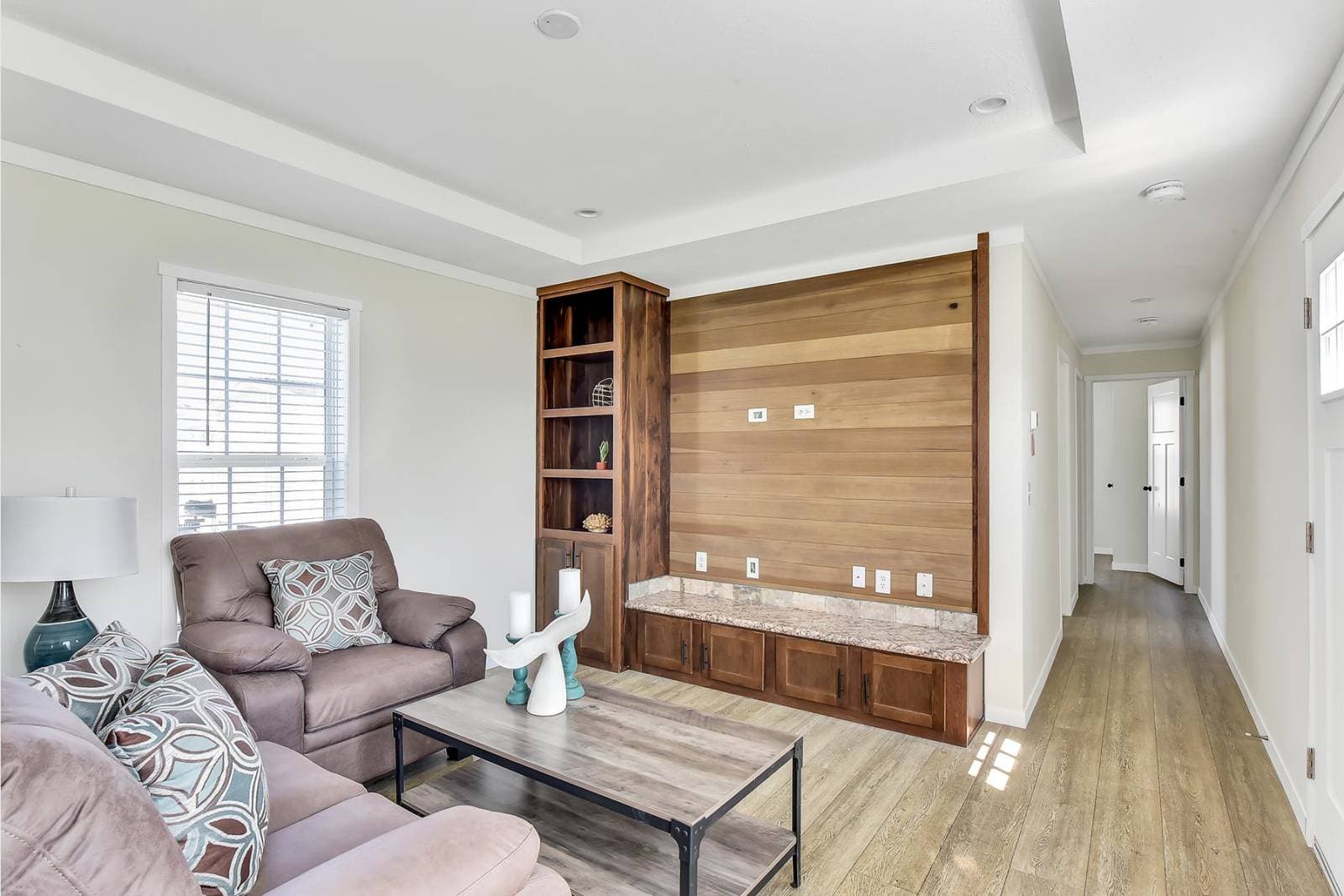 Accolade interior home features