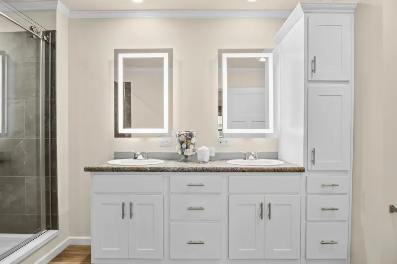 Skyliner ii q110 bathroom home features