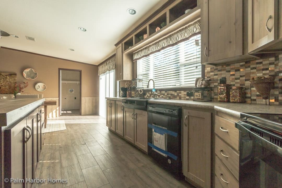 Magnum 32764f kitchen home features