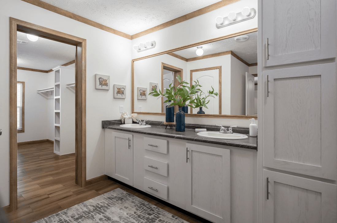 Md-61-32 kalispell bathroom home features