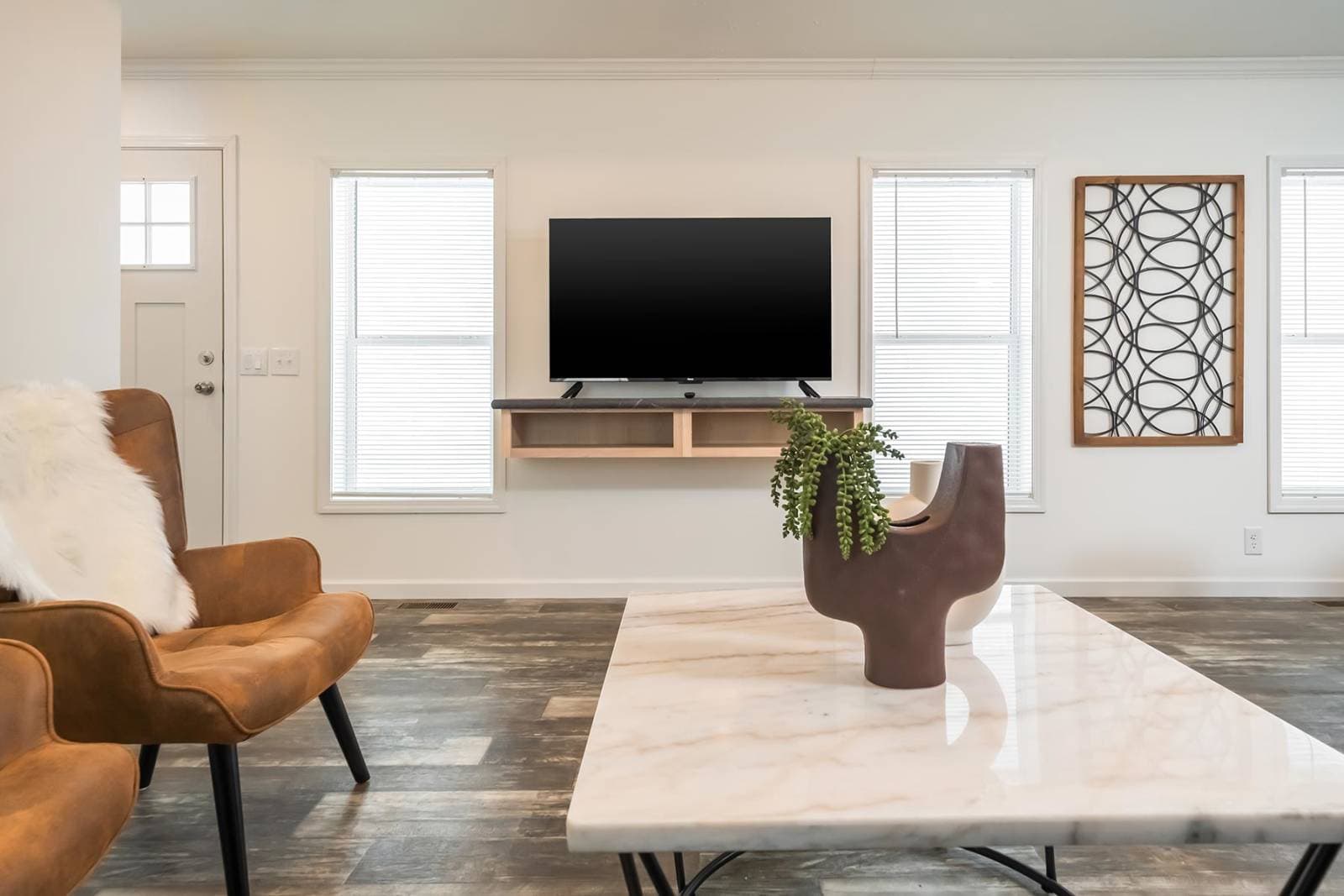 C802a interior home features