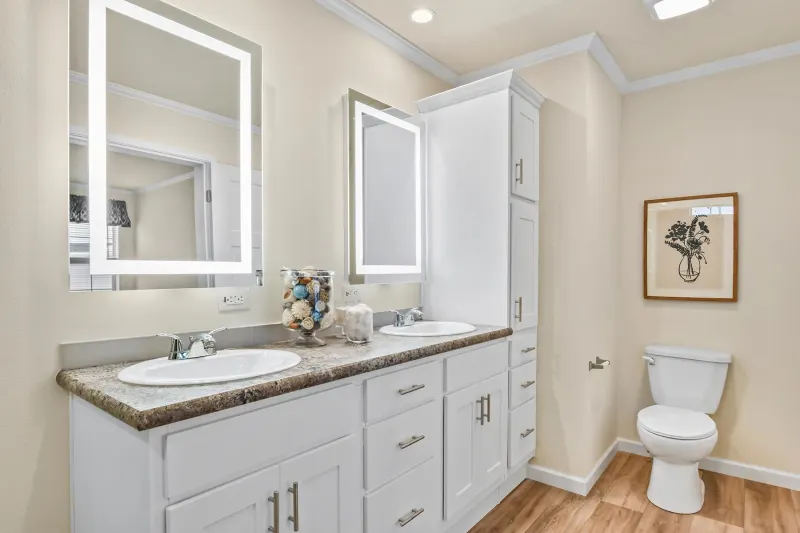 Skyliner ii q110 bathroom home features