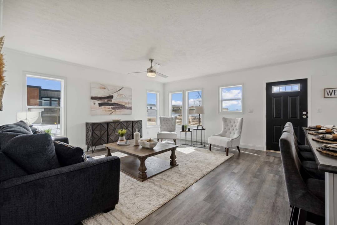 Orion-e interior home features