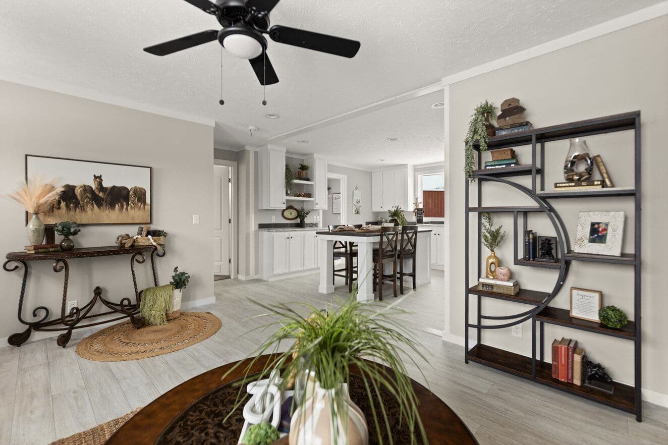 Escape 28443b interior home features