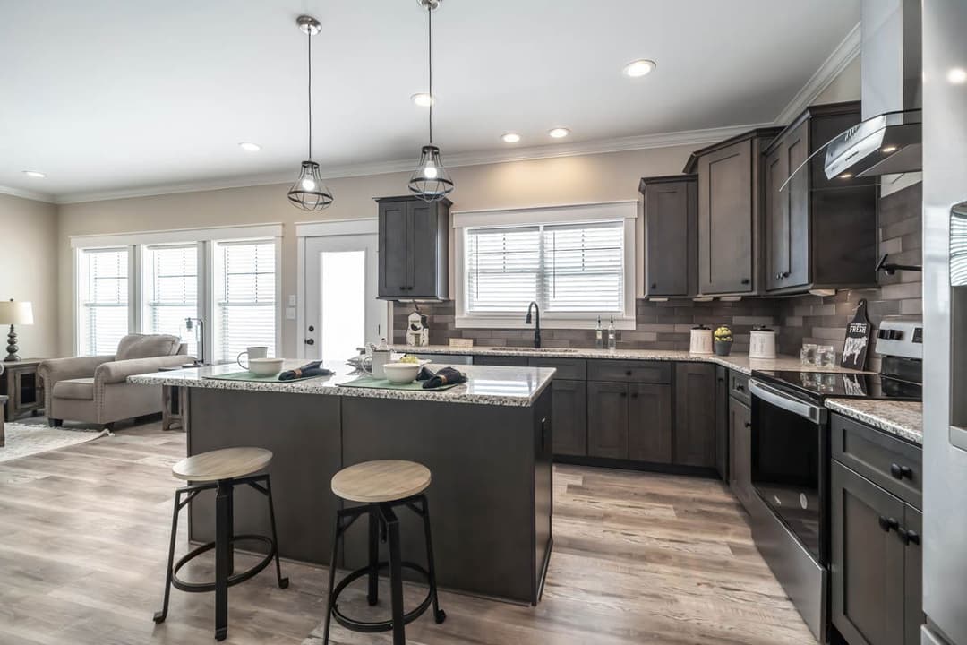 Tidewater cape kitchen home features