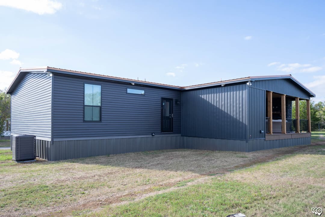 The lost creek elevation and exterior home features
