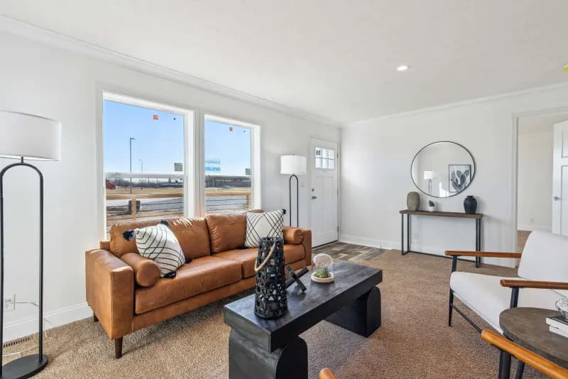 Prairie dune 8808 interior home features