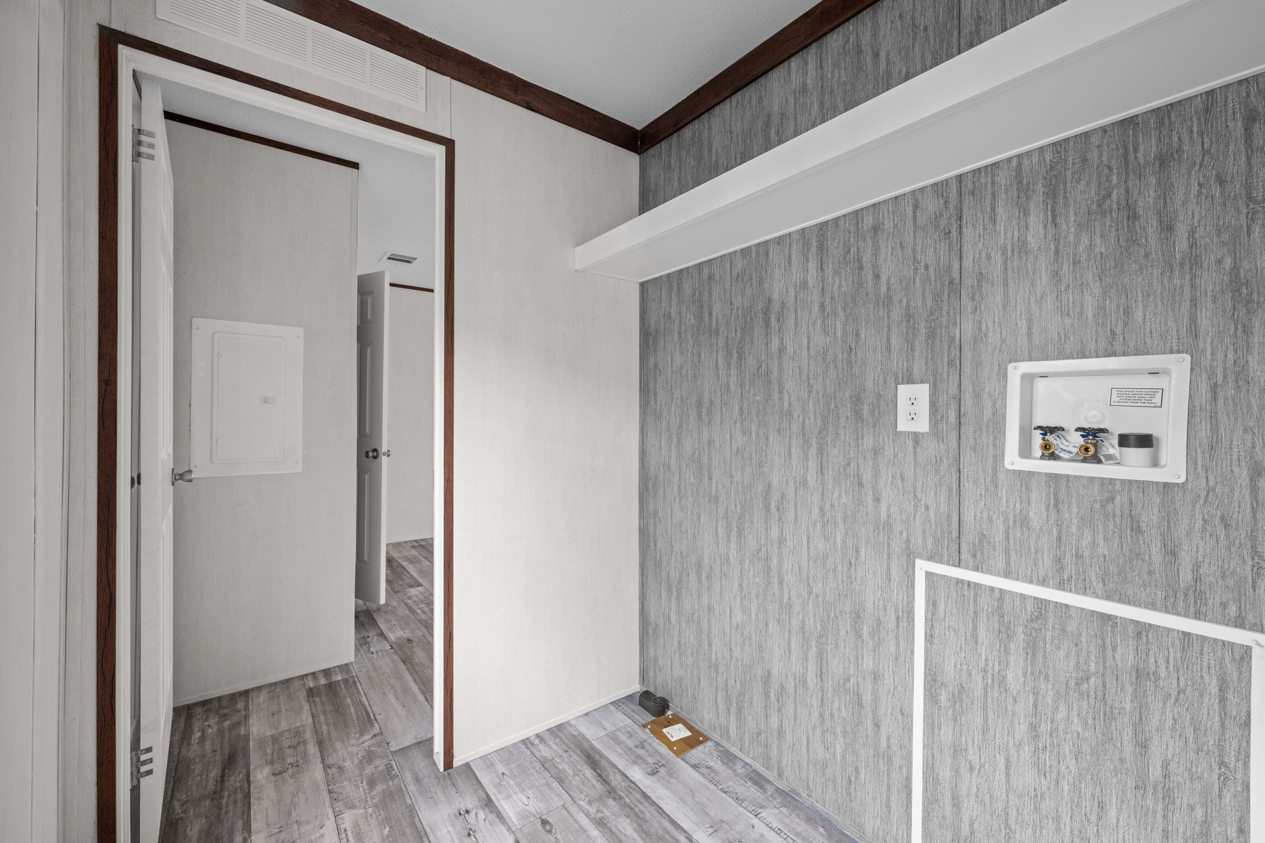 Yellow jacket interior home features