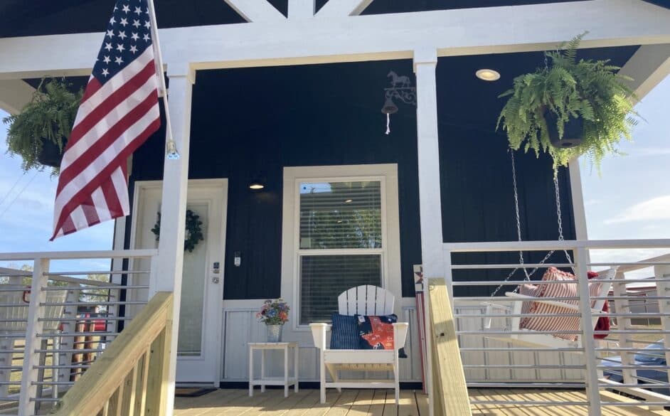 Mockingbird d50ep8 exterior home features