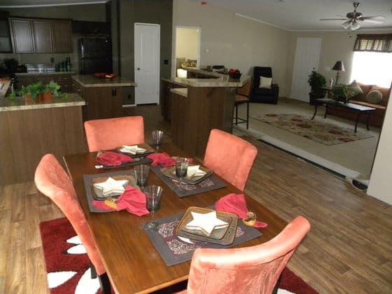 Benbrook 30684b interior home features