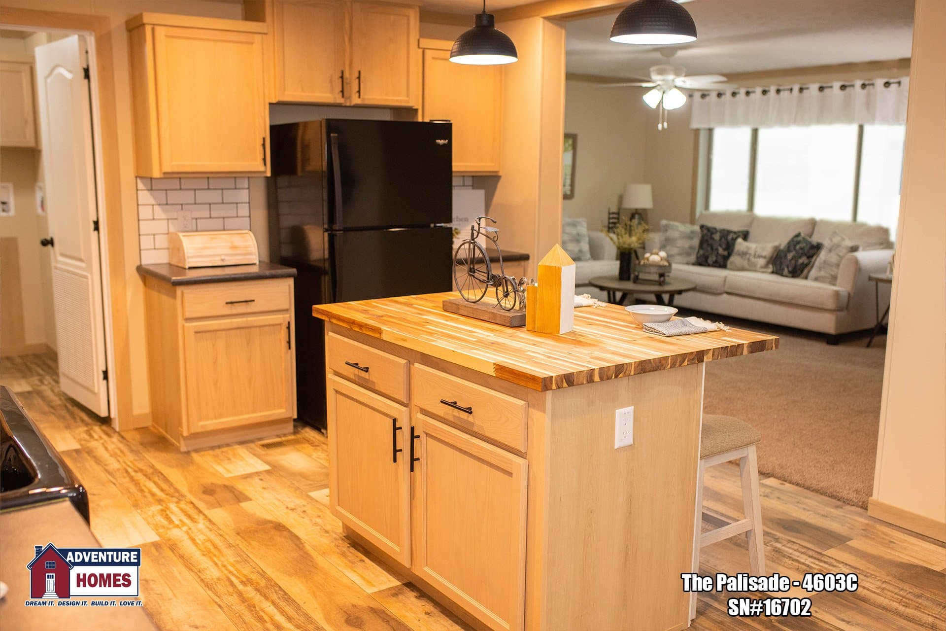 Palisade | 4603c kitchen home features