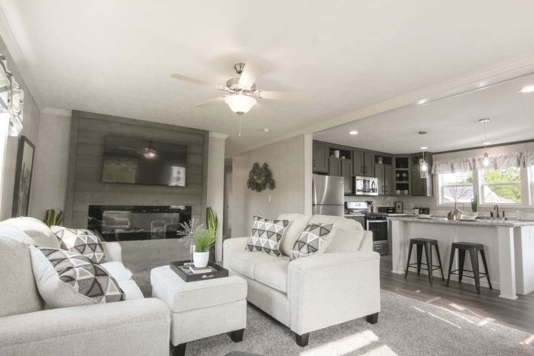 Astro elite ranch 3a2802-p hero and interior home features