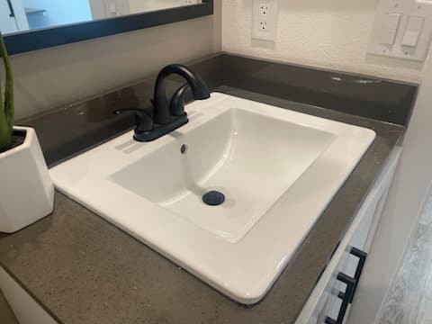 Kritzer bathroom home features