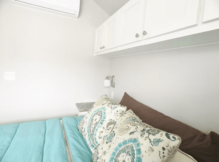 Still water bedroom home features