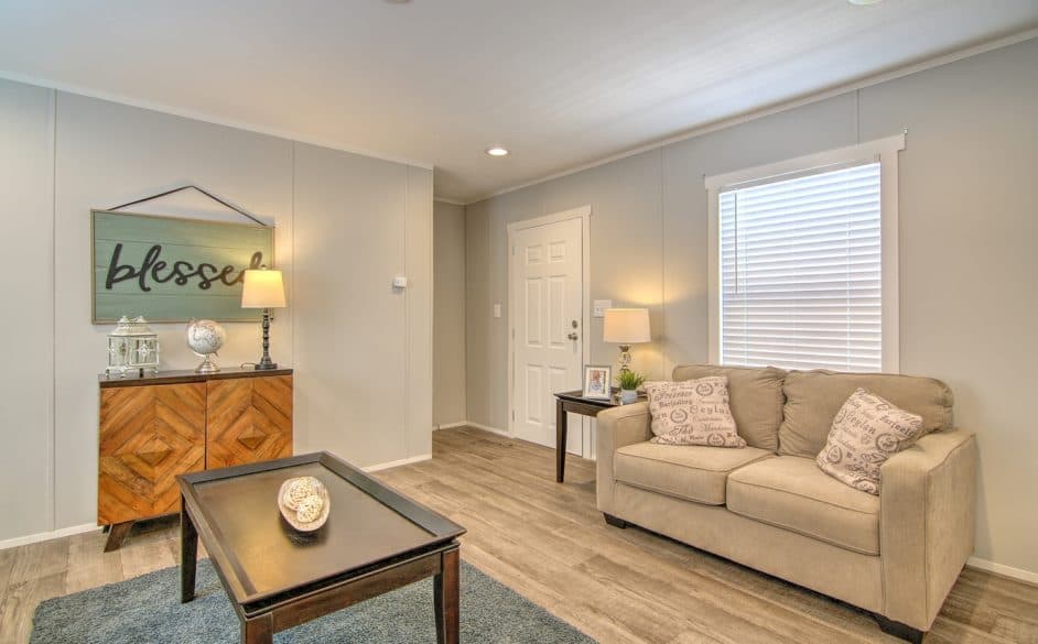 Park place 302 interior home features