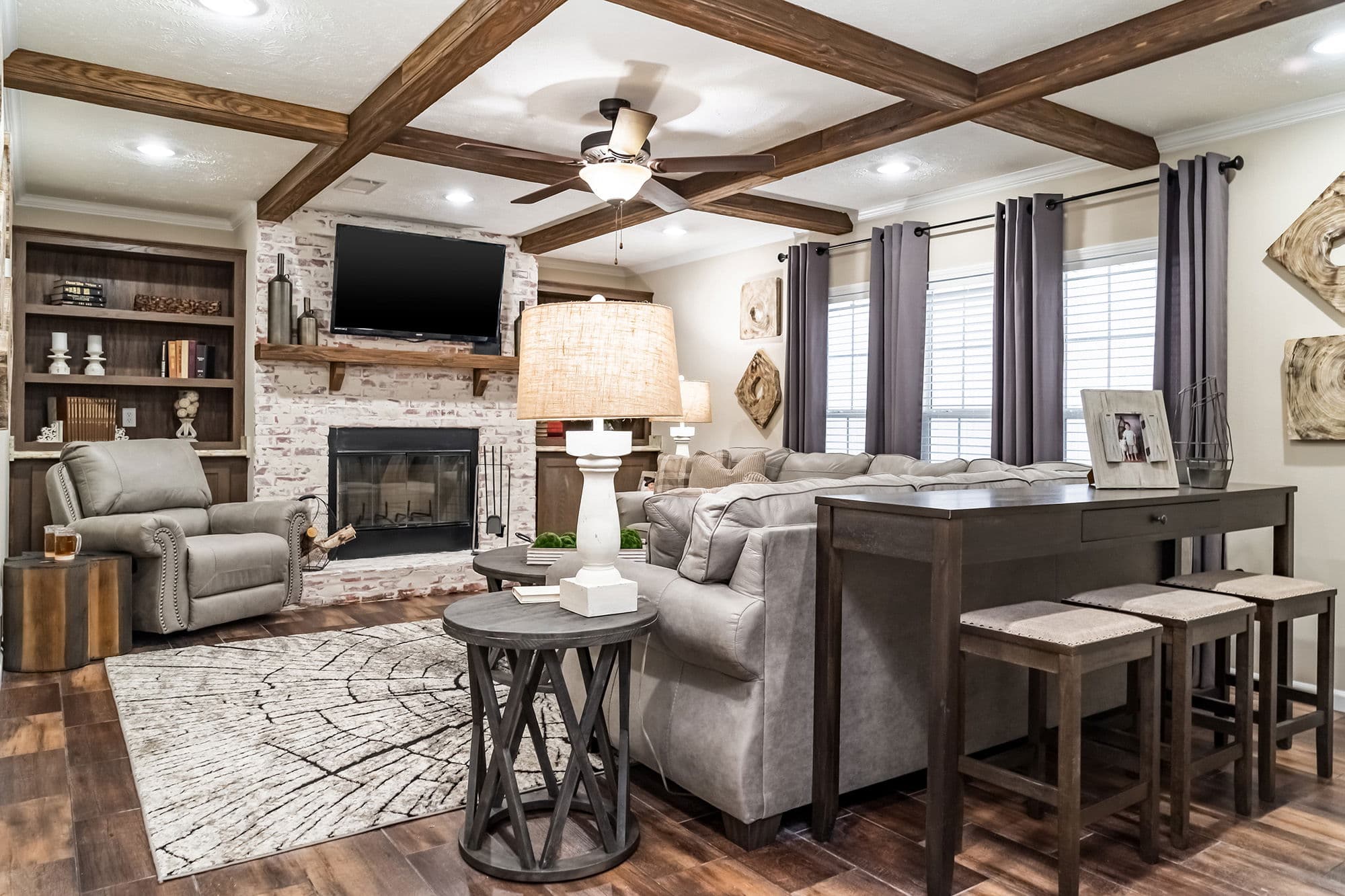 Kb-3245 tiger kat interior home features