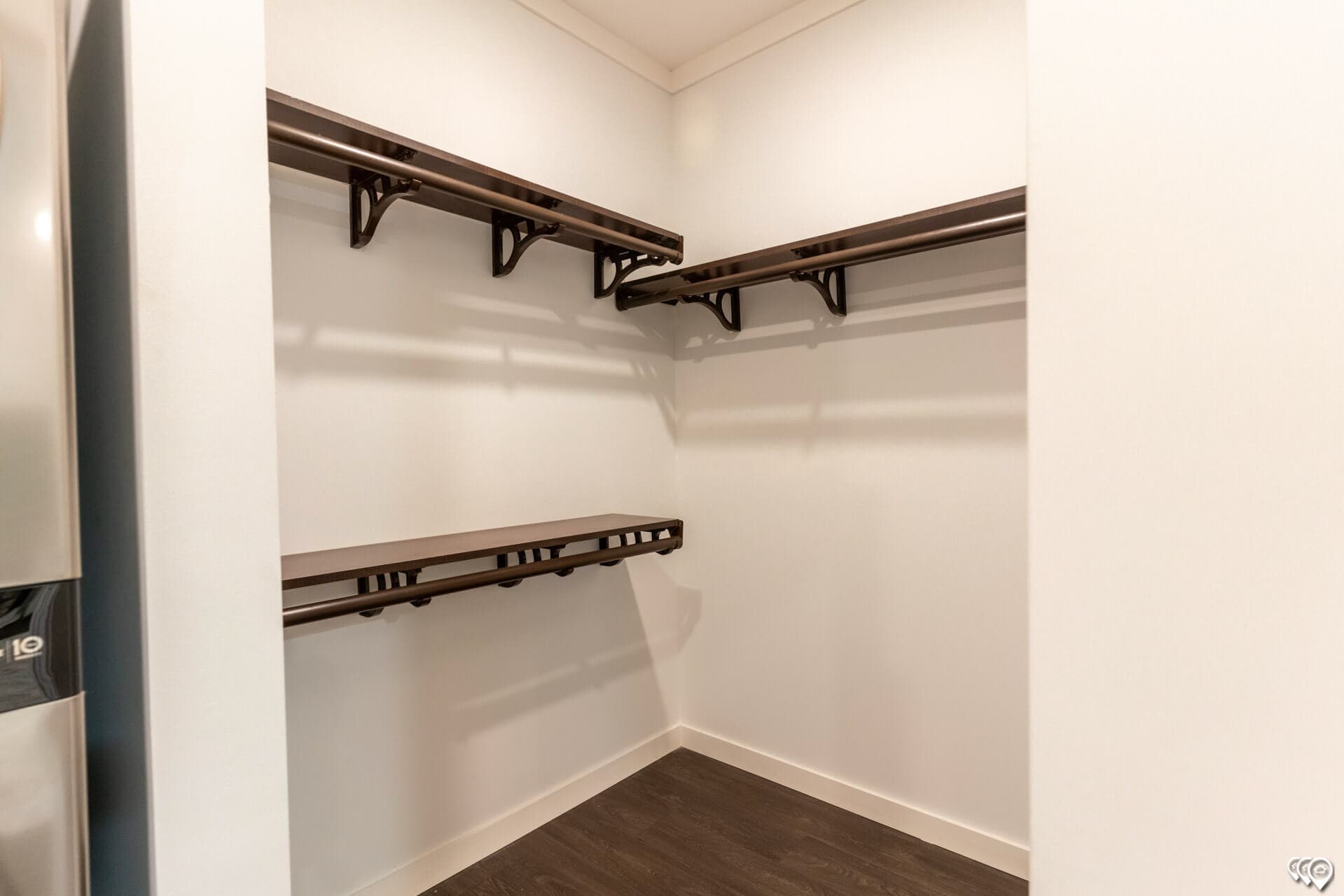 The twin creek interior home features