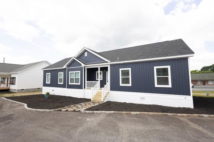 Max premier 2 32643a elevation and exterior home features