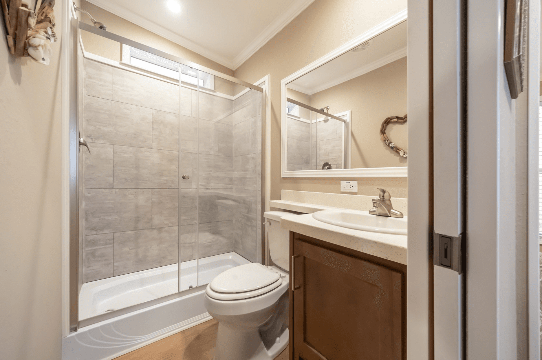 Wedge bathroom home features