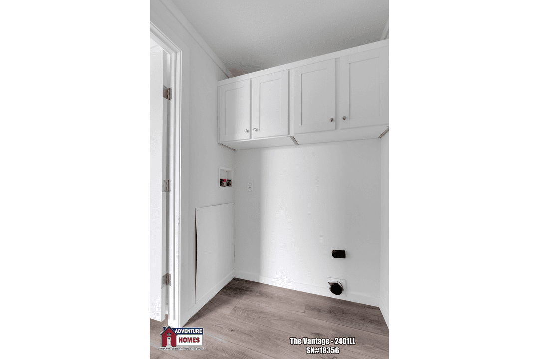 Vantage | 2401ll interior home features