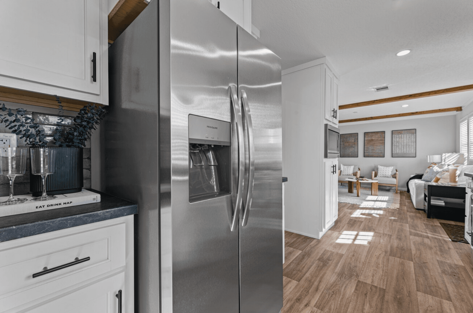 Helix 16763n kitchen home features