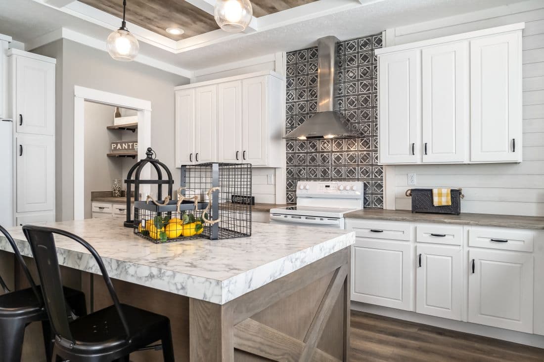 1434 carolina "southern belle" kitchen home features