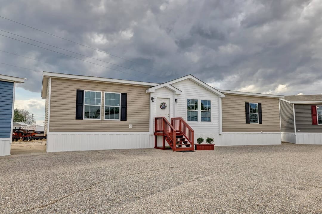 Ironclad 2856-08 elevation and exterior home features