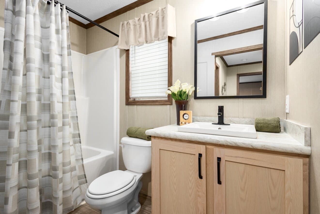 Regulus bathroom home features
