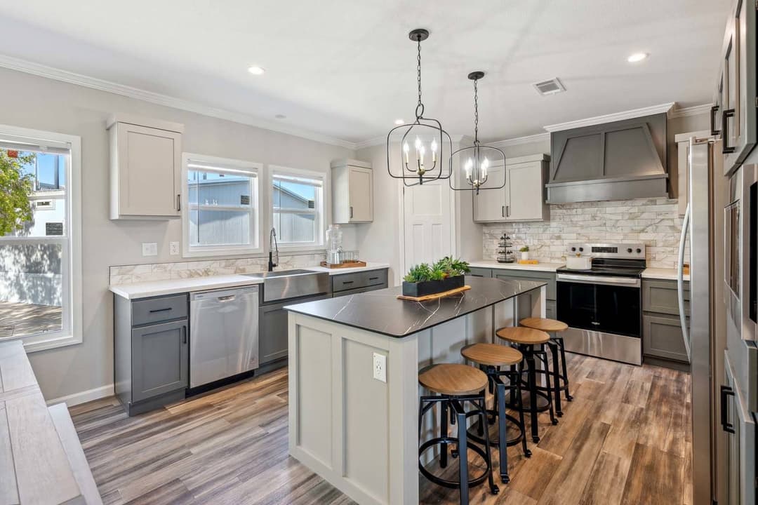 Innovation 3268h kitchen home features