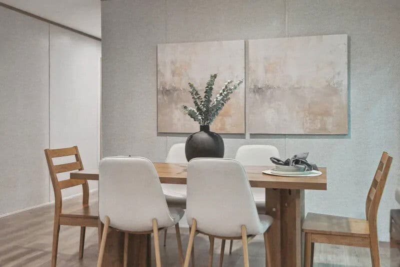 Williamsburg interior home features