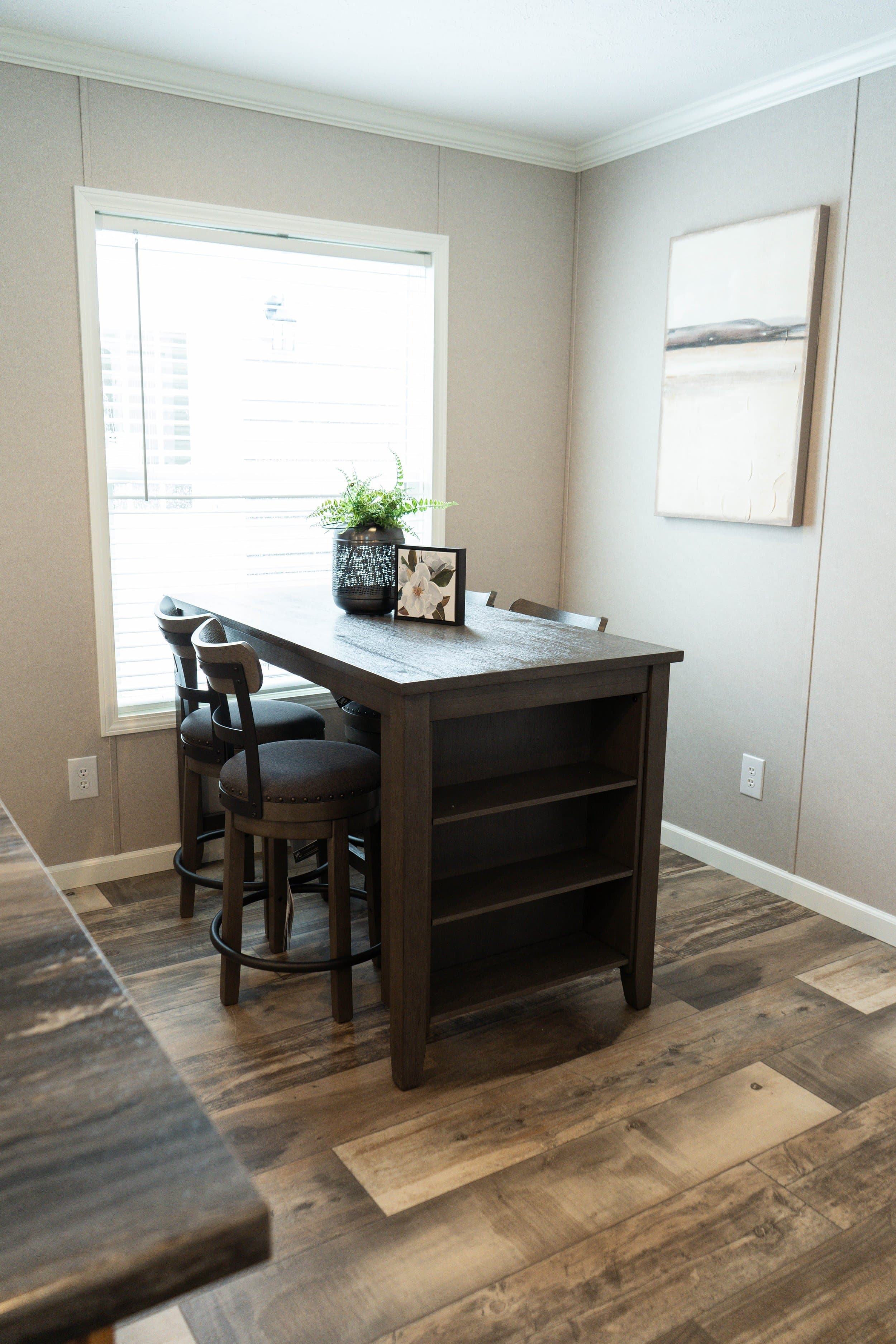 Ace interior home features