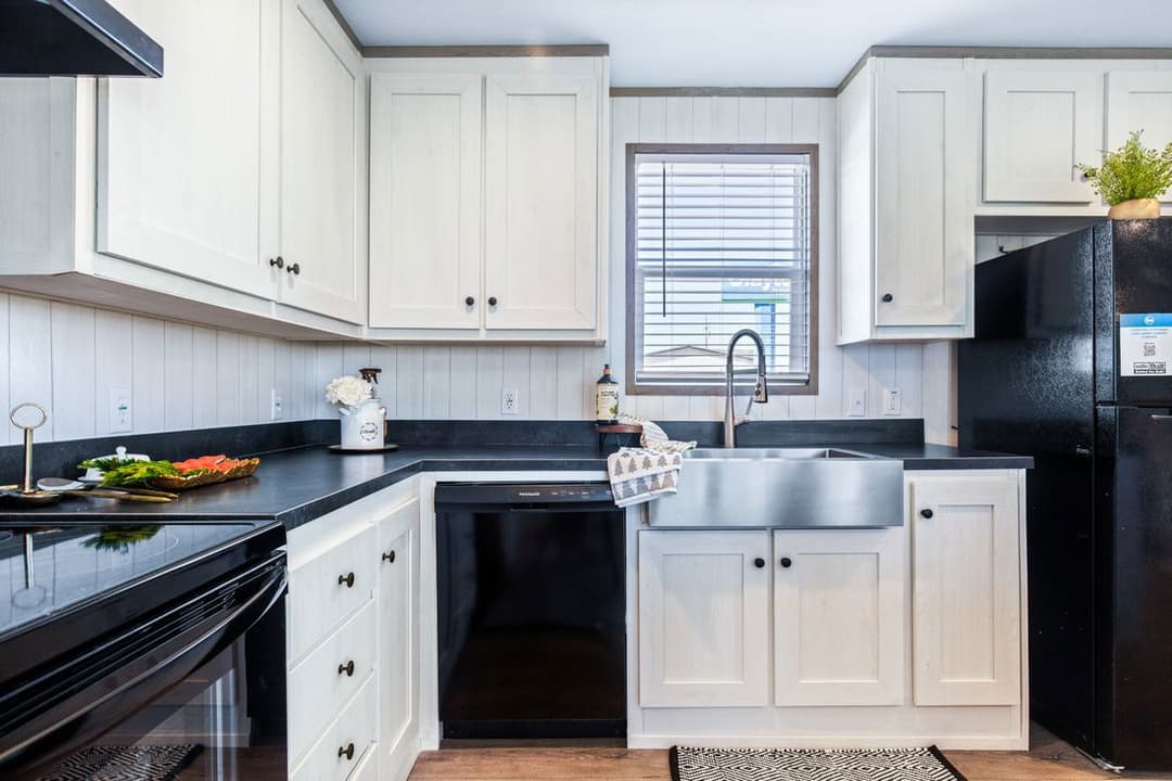 Porch living series 16682a kitchen home features