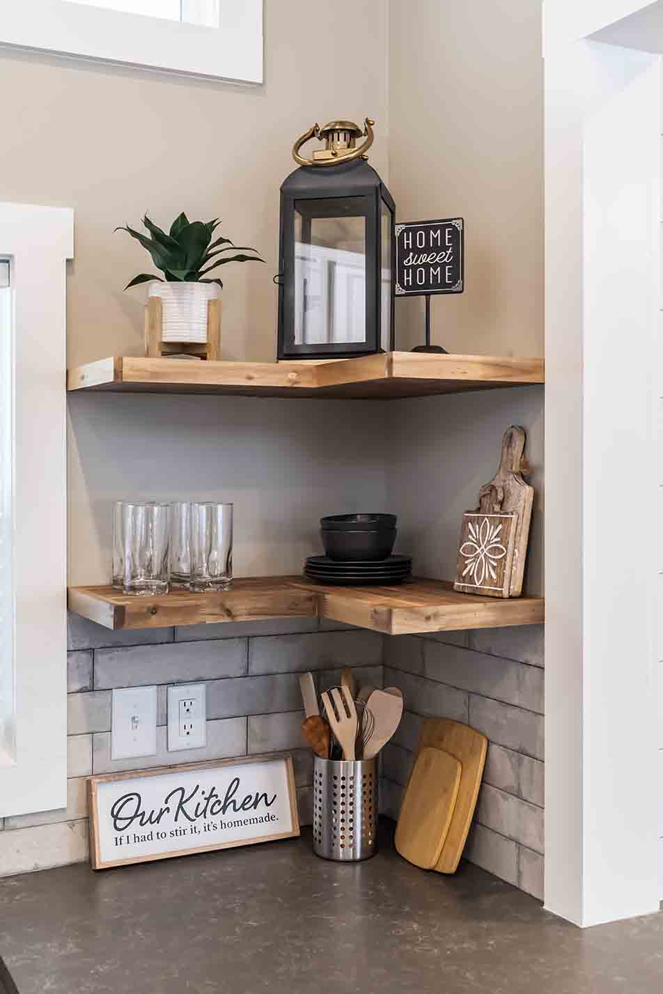 Cheaha interior home features