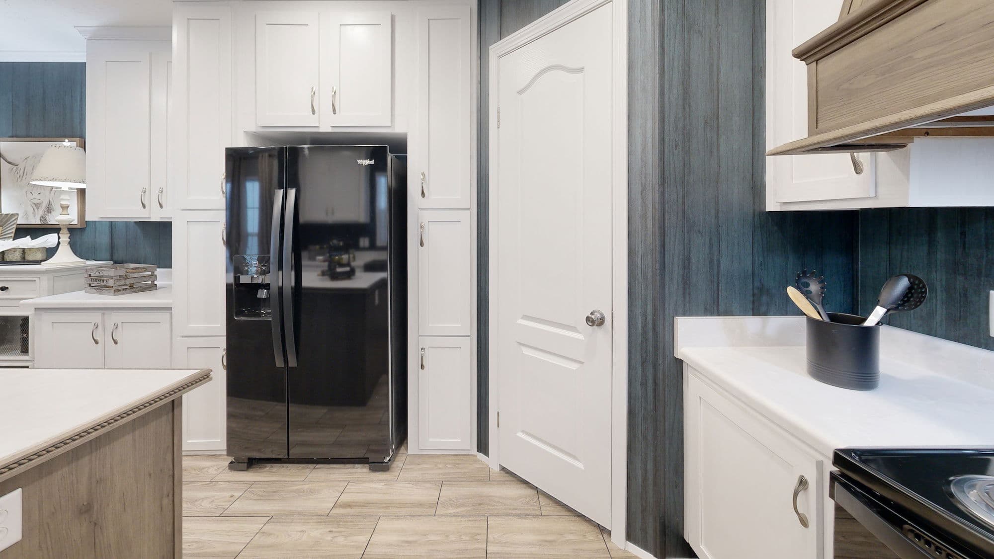 Md-50-32 kitchen home features