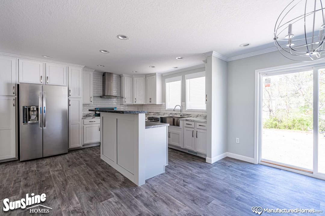 Pri3270-2008 kitchen home features