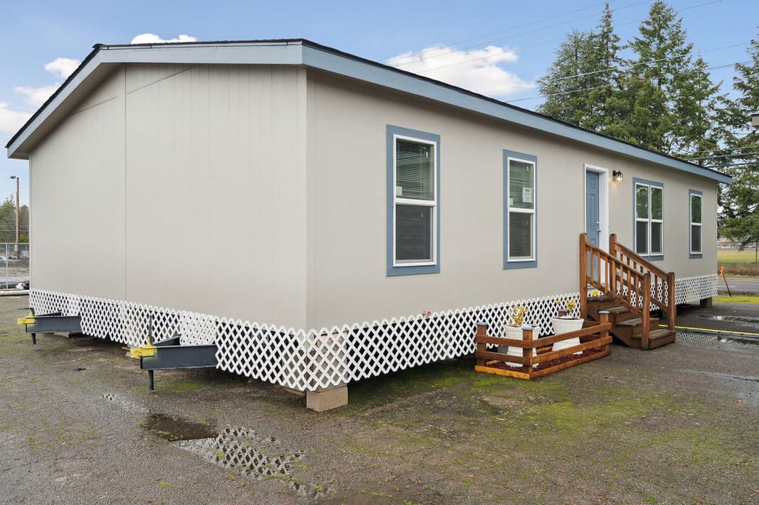 Millcreek 4400-6 hero, elevation, and exterior home features