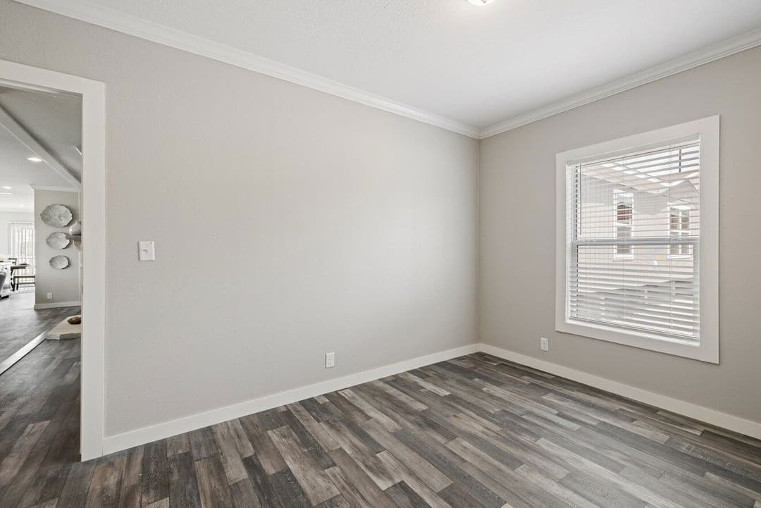 Palladium 30543d interior home features