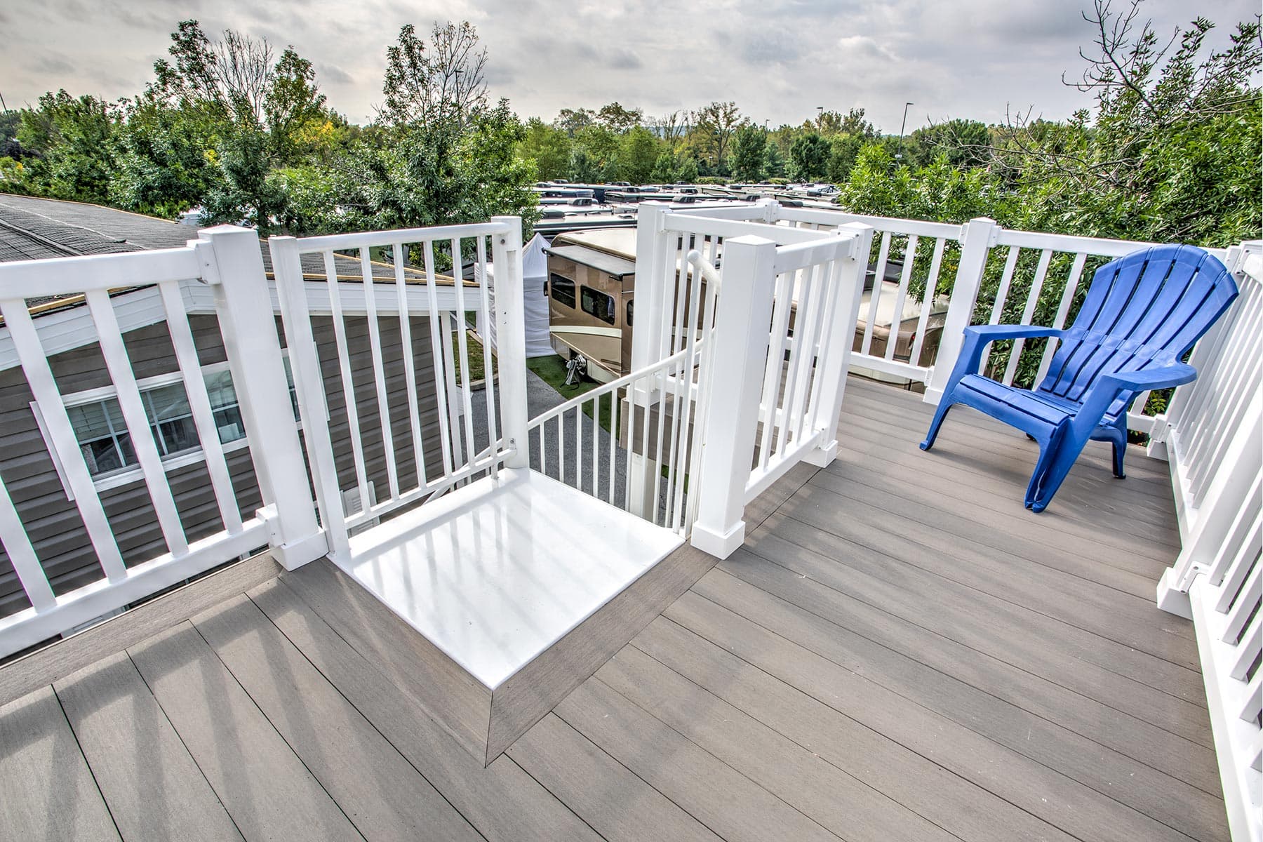 Shore park 4110l exterior home features