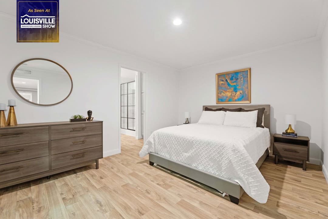 Palm harbor 16763t bedroom home features