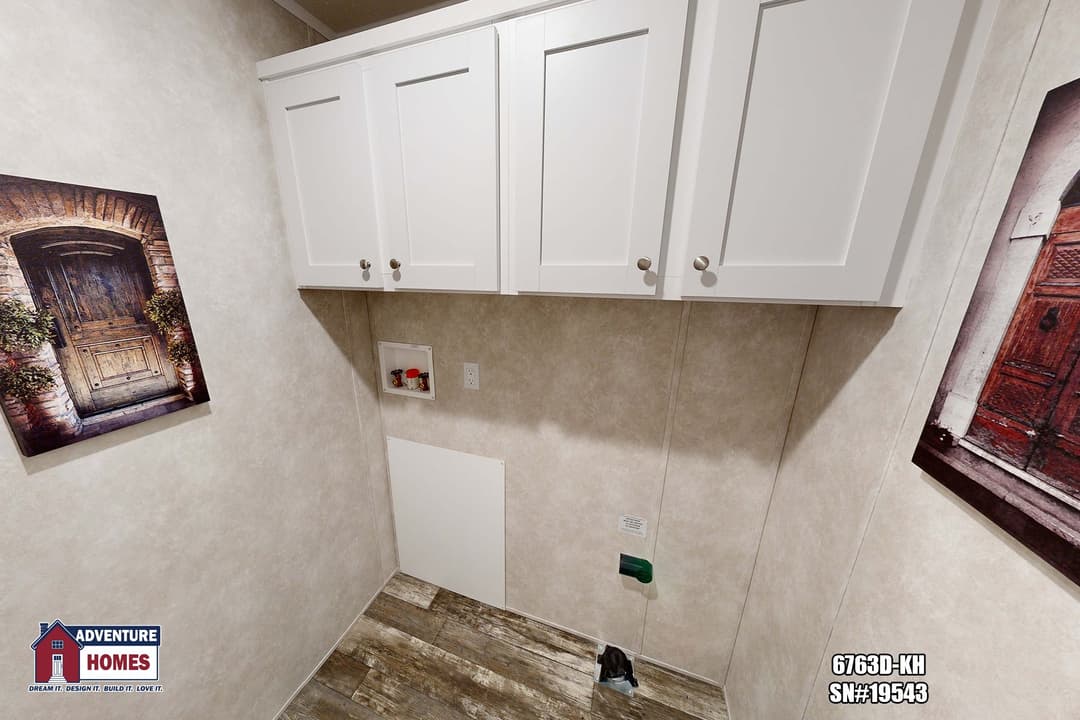 6763d-kh interior home features